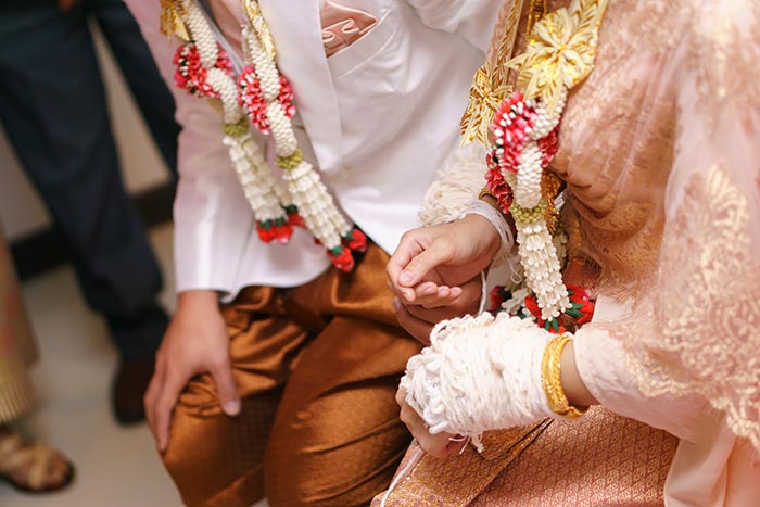 ฤกษ์ผูกข้อมือ 2566